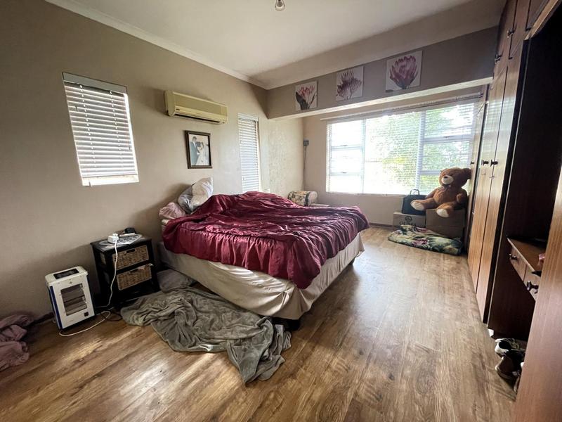 4 Bedroom Property for Sale in Amandelrug Western Cape